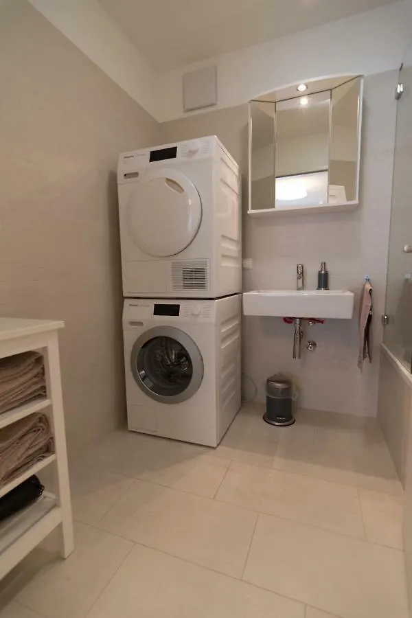 Dc Living Apartment Vienna 0*,